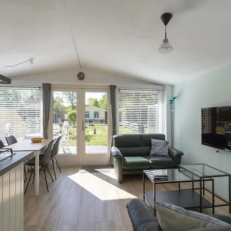 Lovely House With Terrace * Callantsoog