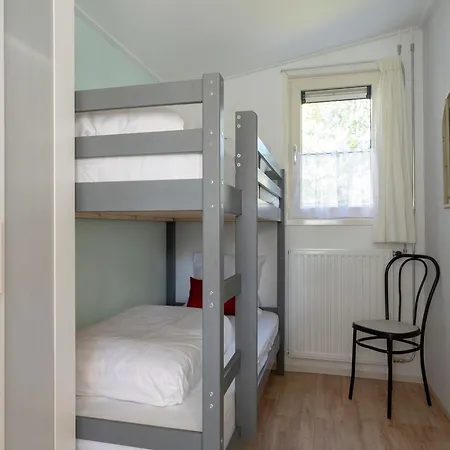 House In Near Scenic Vakantiehuis *