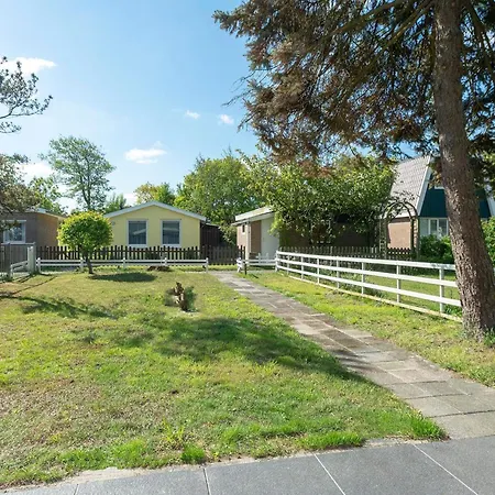 House In Near Scenic Vakantiehuis *