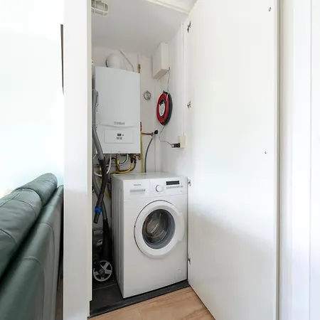 House In Near Scenic Дом отдыха Каллантсог